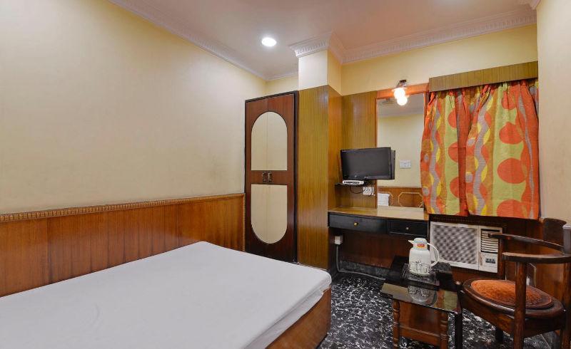 Hotel Heera Kolkata Luaran gambar