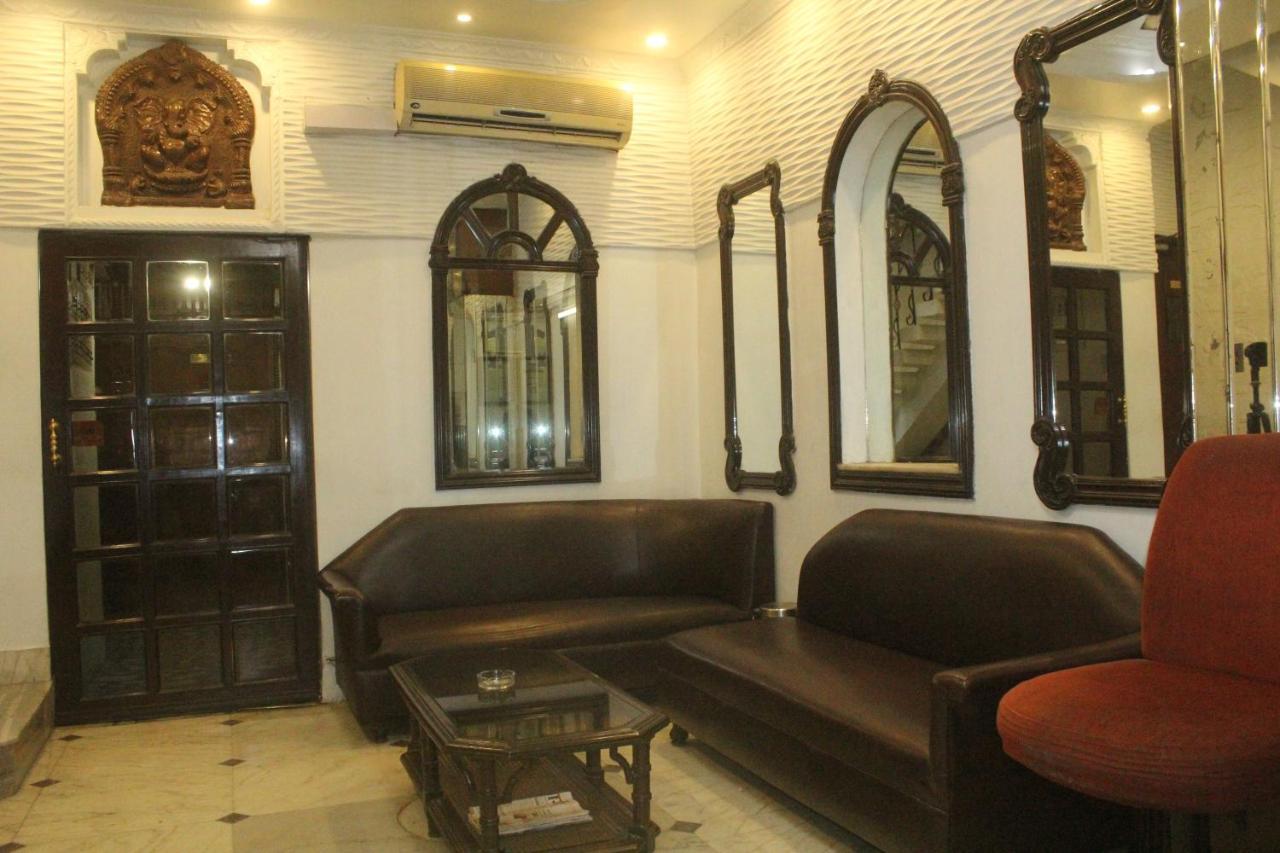 Hotel Heera Kolkata Luaran gambar